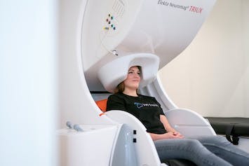 MYndspan’s co-founder Caitlin Baltzer, having her brain scanned using magnetoencephalogy (MEG) technology at MYndspan’s Birmingham site.